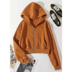 Cropped hoodie